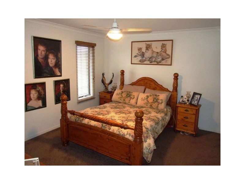 1 Kingfisher Way, Cowes VIC 3922