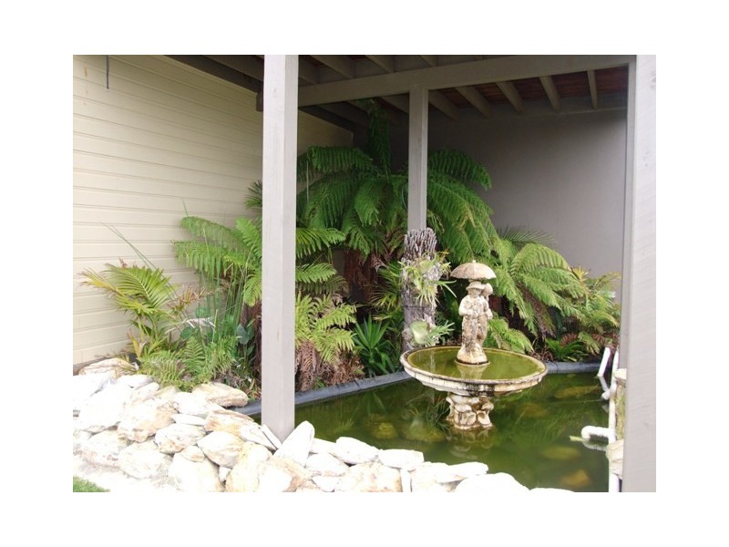 1 Kingfisher Way, Cowes VIC 3922