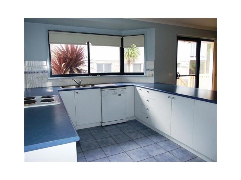 37 Broadwater Avenue, Cape Woolamai VIC 3925