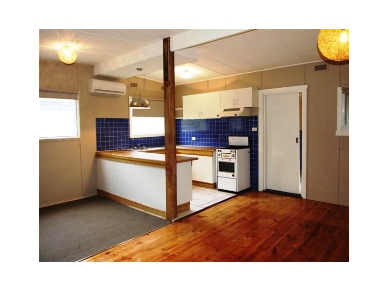 1 Broadwater Avenue, Cape Woolamai VIC 3925