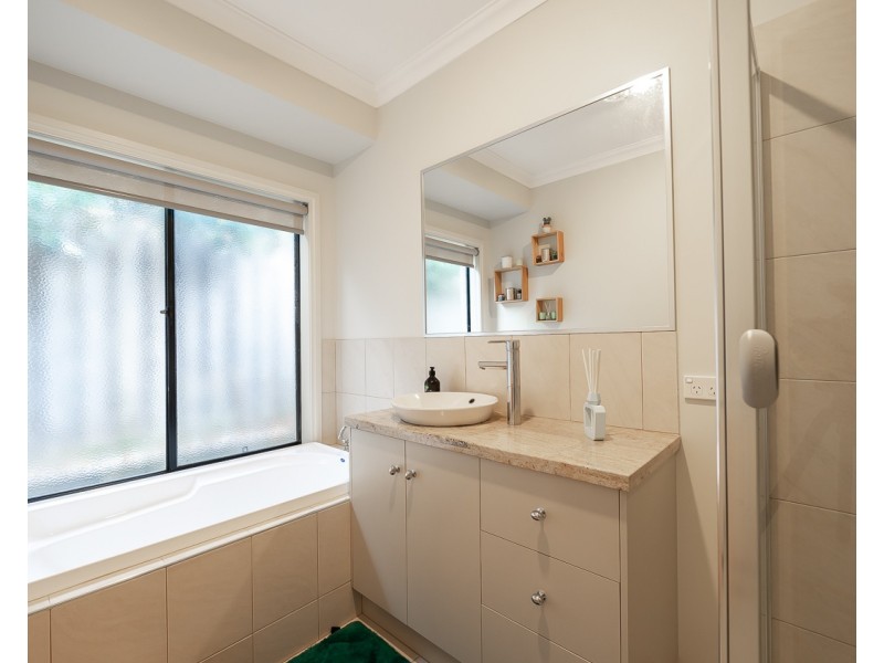 23 Norman Drive, Cowes VIC 3922