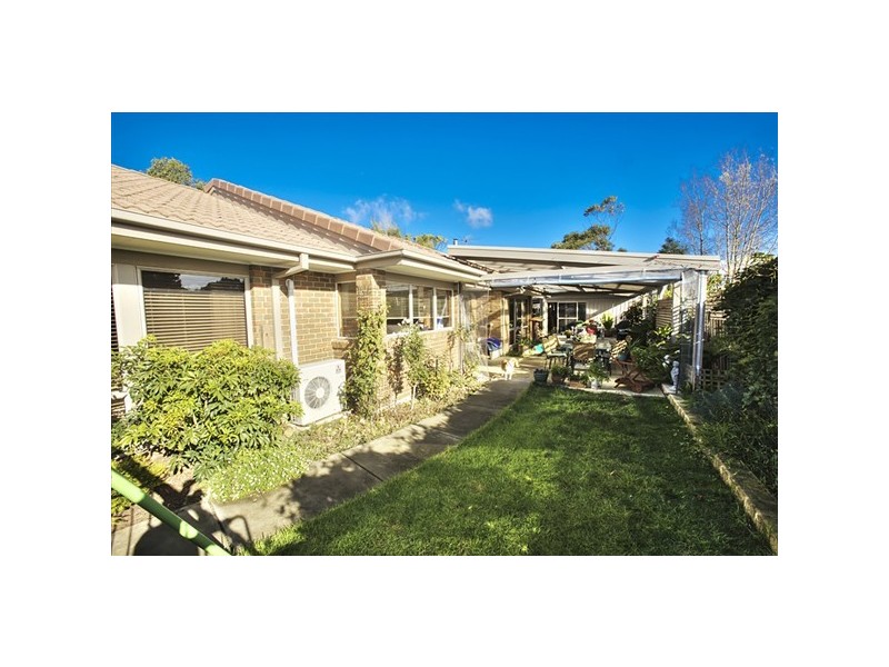 8 Hotham Close, Cowes VIC 3922