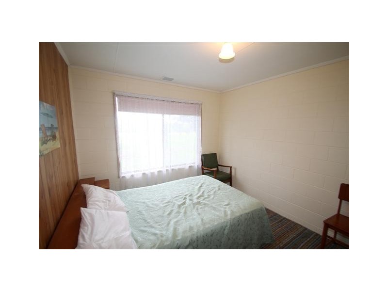 37 Rose Avenue, Cowes VIC 3922