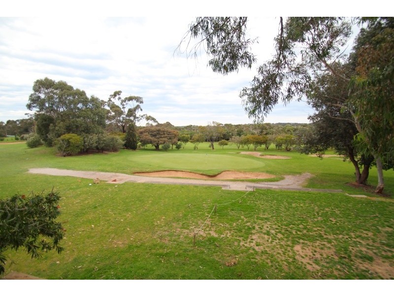 37 Rose Avenue, Cowes VIC 3922