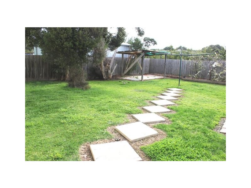 42 Galleon Crescent, Sunset Strip VIC 3922