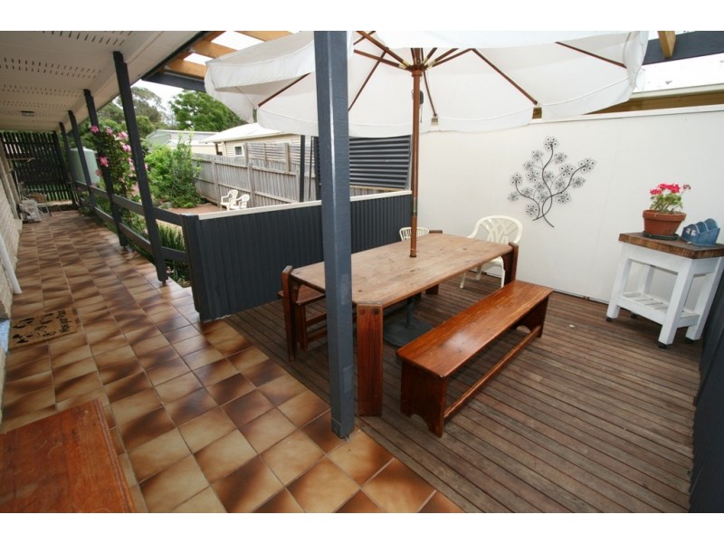 2 West Court, Cowes VIC 3922