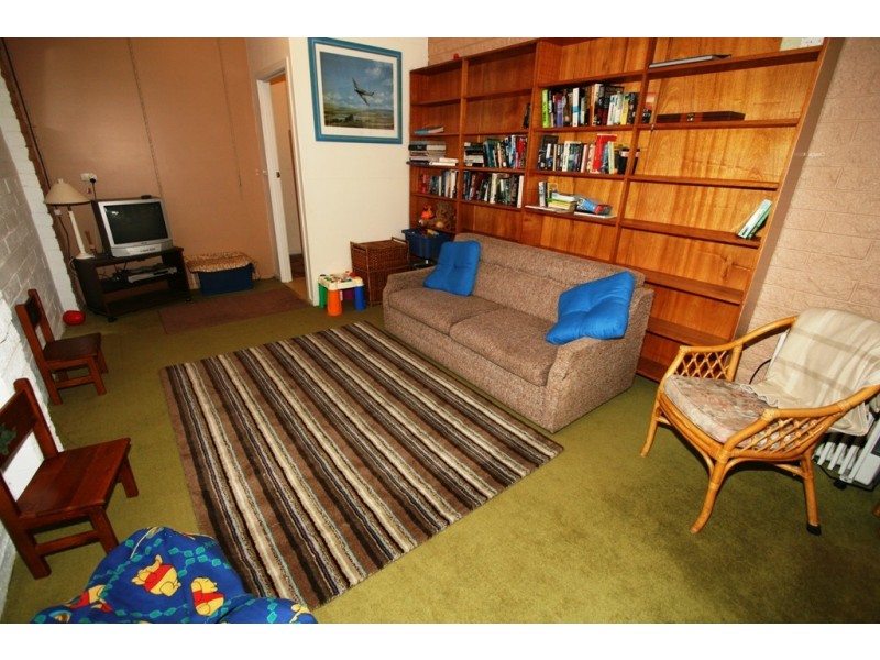 2 West Court, Cowes VIC 3922