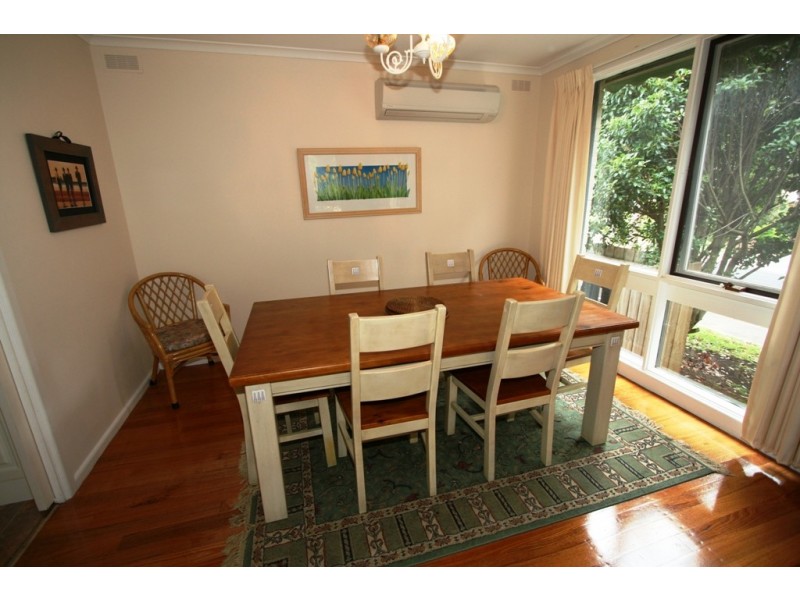 2 West Court, Cowes VIC 3922