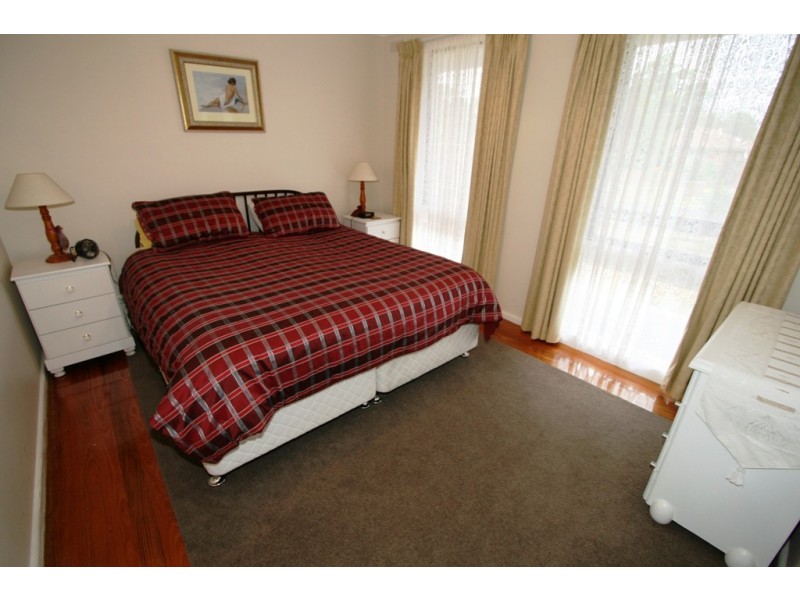 2 West Court, Cowes VIC 3922