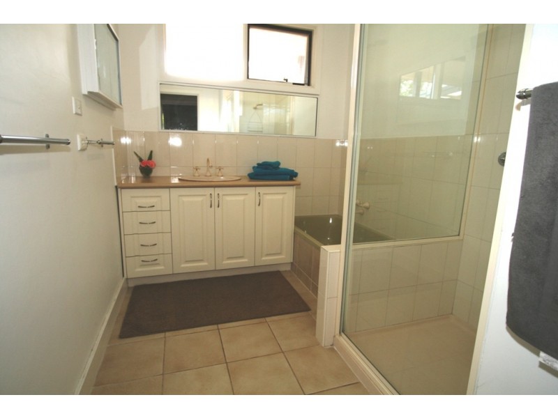 2 West Court, Cowes VIC 3922