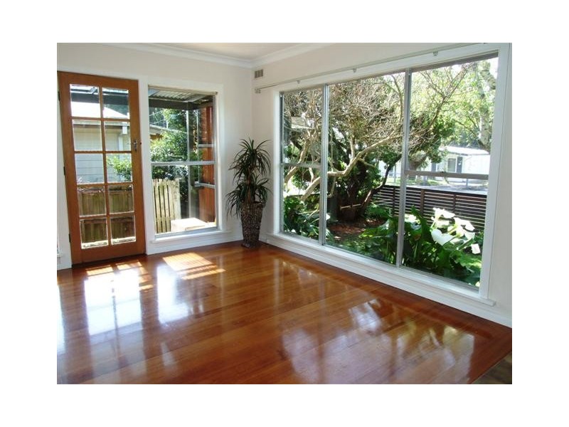 12 Shamrock Avenue, Cowes VIC 3922