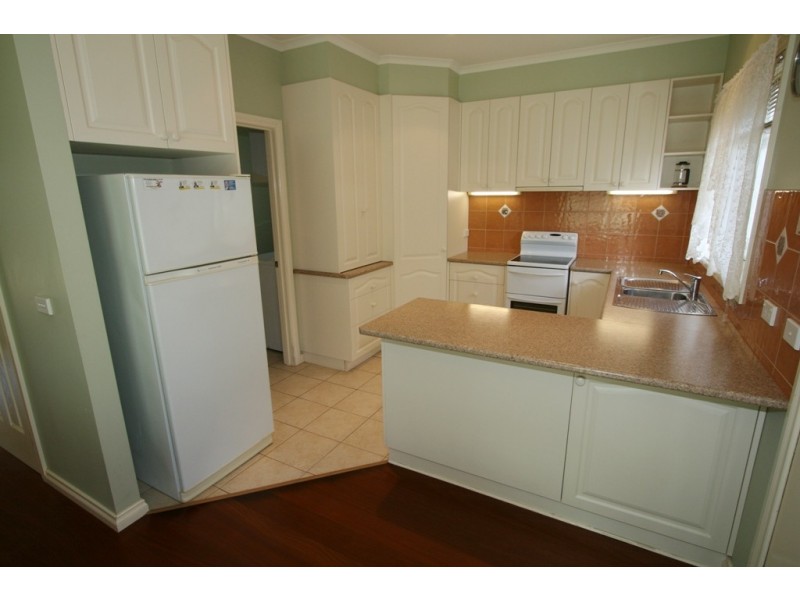 2/258 Settlement Road, Cowes VIC 3922