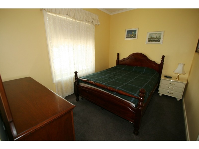 2/258 Settlement Road, Cowes VIC 3922