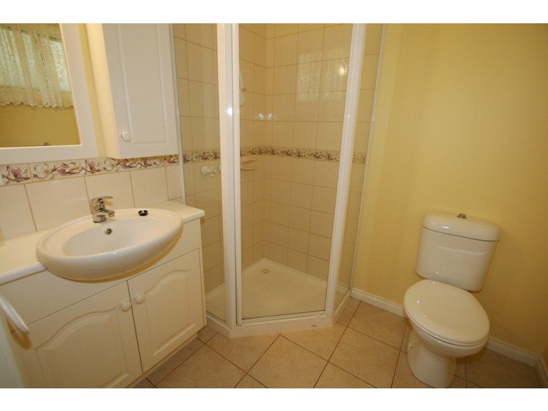 2/258 Settlement Road, Cowes VIC 3922