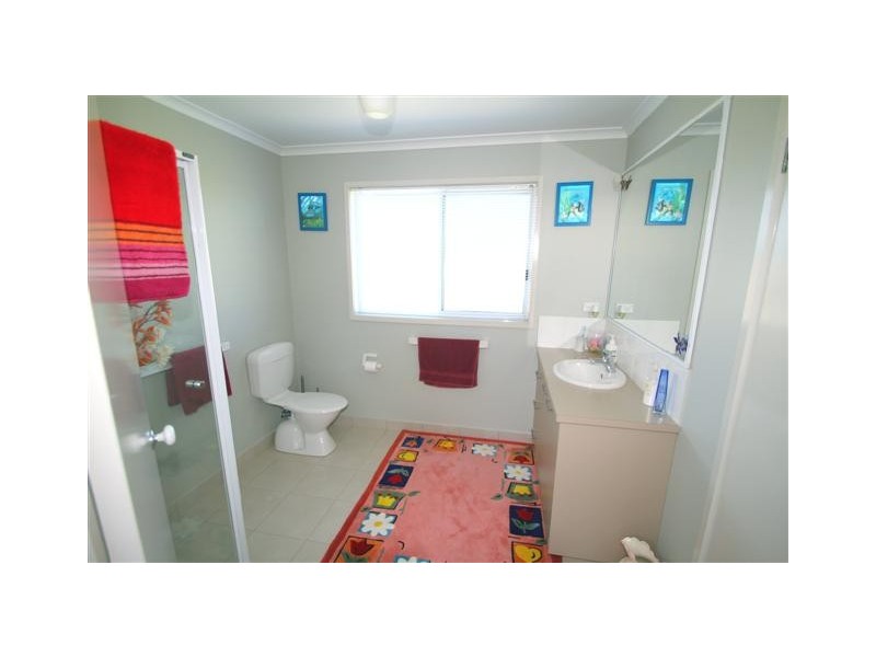 2 Norman Drive, Cowes VIC 3922