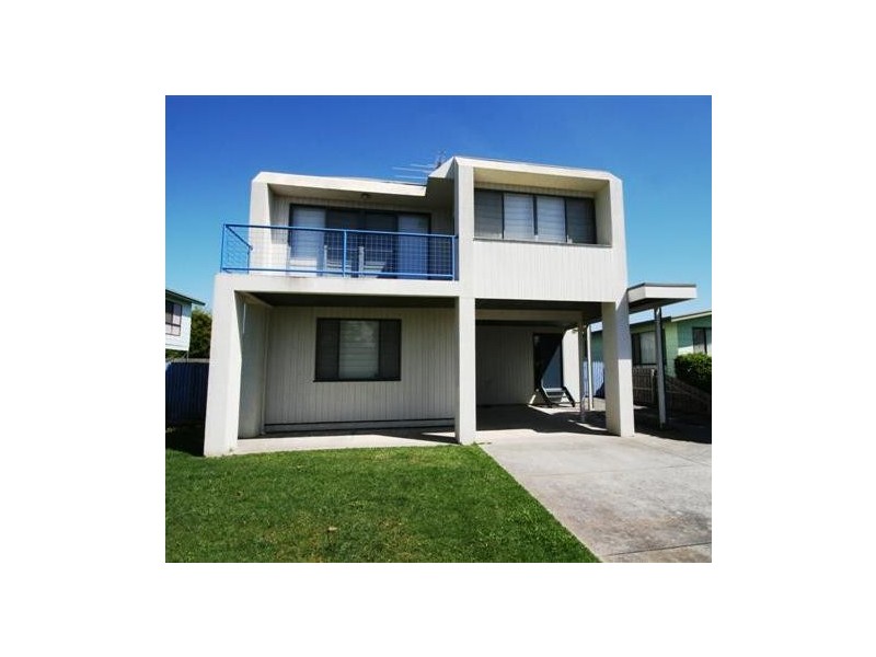 7 Boonderabbi Way, Cowes VIC 3922