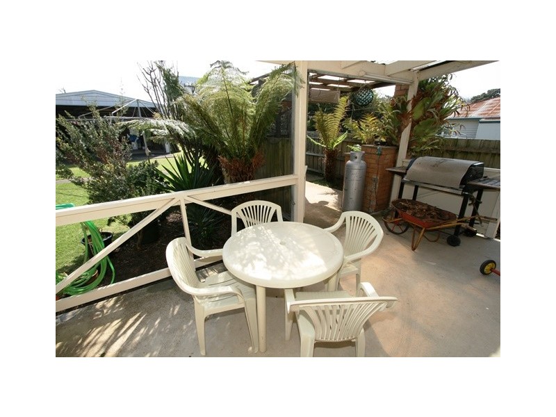 7 Beach Crescent, Newhaven VIC 3925