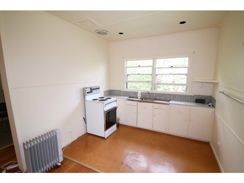 32 Dunsmore Road, Cowes VIC 3922