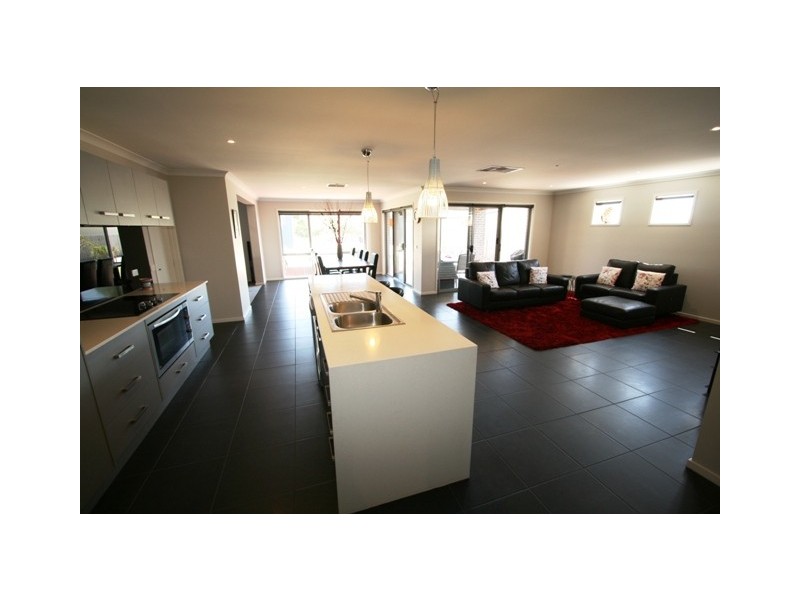 20 Sanctuary Drive, Cowes VIC 3922