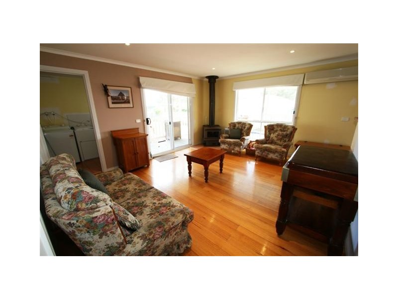 37 Manna Gum Drive, Cowes VIC 3922