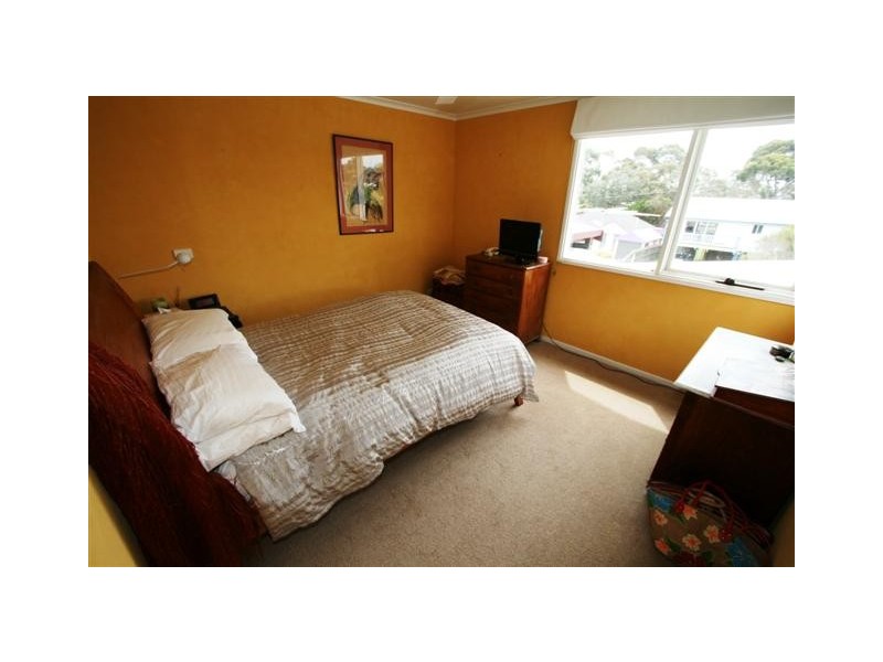 15 Terry Crescent, Wimbledon Heights VIC 3922