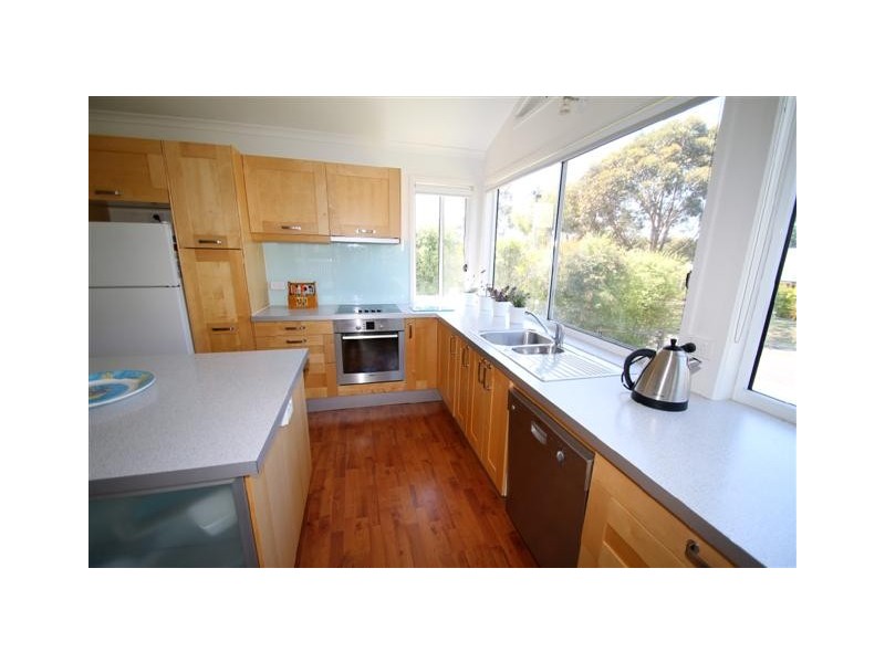 6 Cypress Court, Cowes VIC 3922