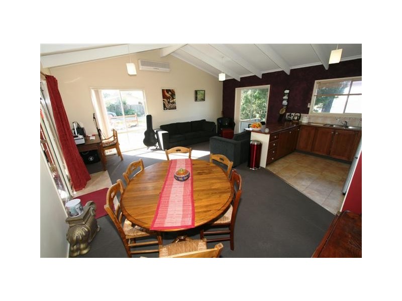 11 Happy Valley Drive, Sunset Strip VIC 3922