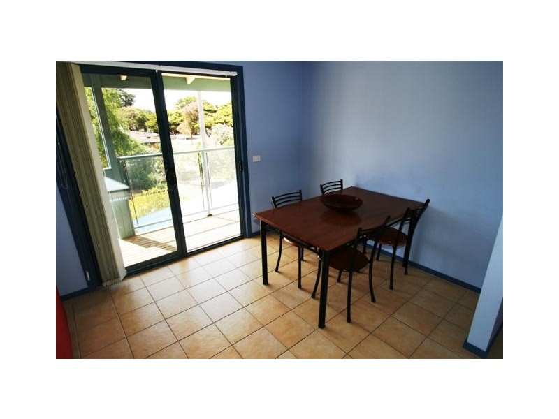 204 Thompson Avenue, Cowes VIC 3922
