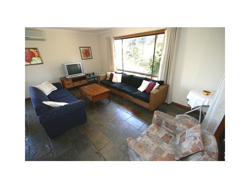 29 Red Rocks Road, Cowes VIC 3922