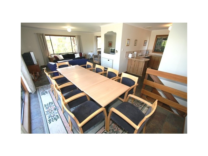 29 Red Rocks Road, Cowes VIC 3922