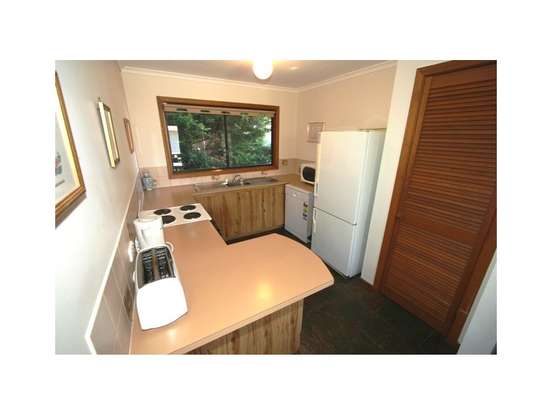 29 Red Rocks Road, Cowes VIC 3922