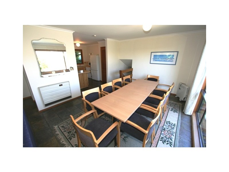 29 Red Rocks Road, Cowes VIC 3922