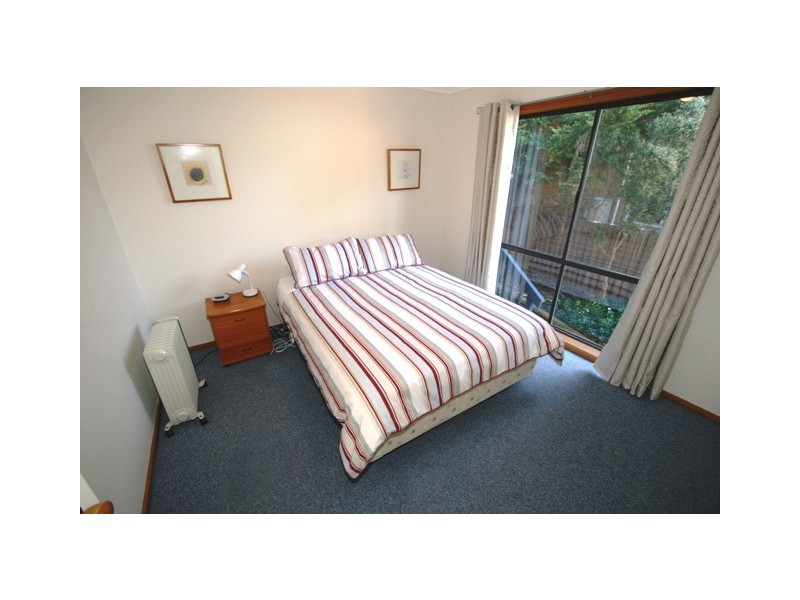 29 Red Rocks Road, Cowes VIC 3922