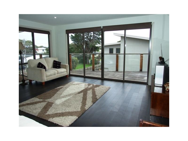 2/265 Settlement Road, Cowes VIC 3922