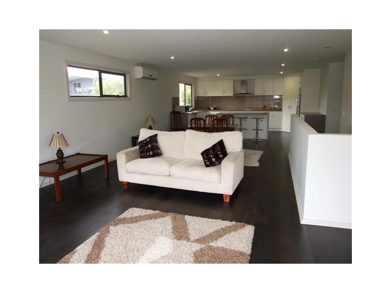 2/265 Settlement Road, Cowes VIC 3922