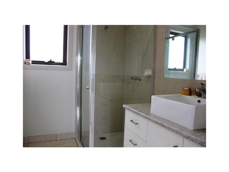 2/265 Settlement Road, Cowes VIC 3922