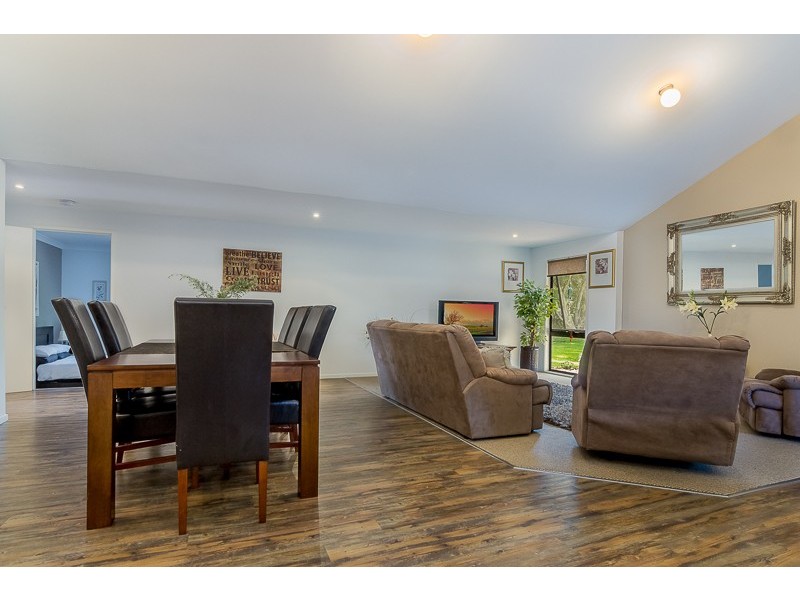 171 Justice Road, Cowes VIC 3922