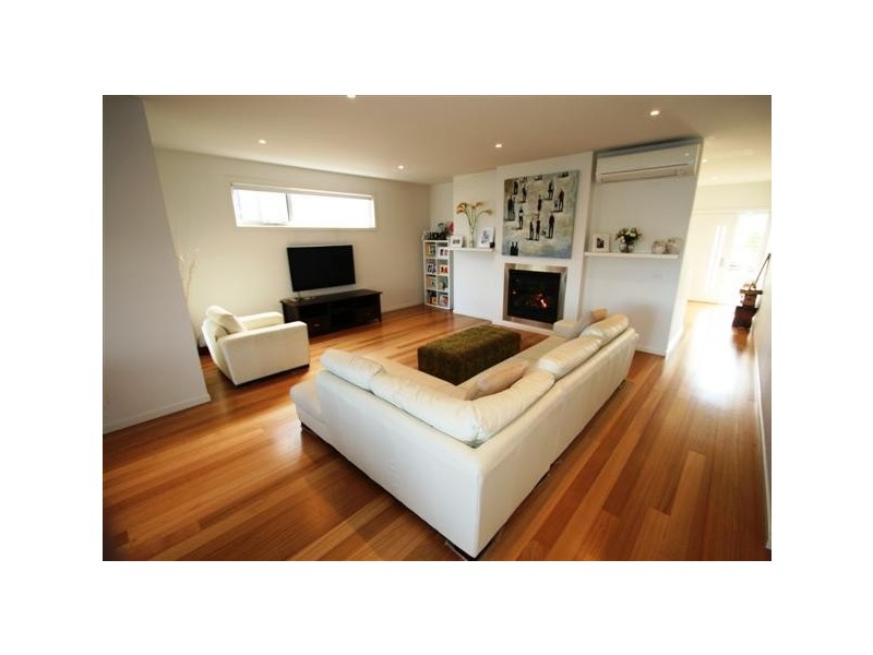 12 Currawong Close, Cowes VIC 3922