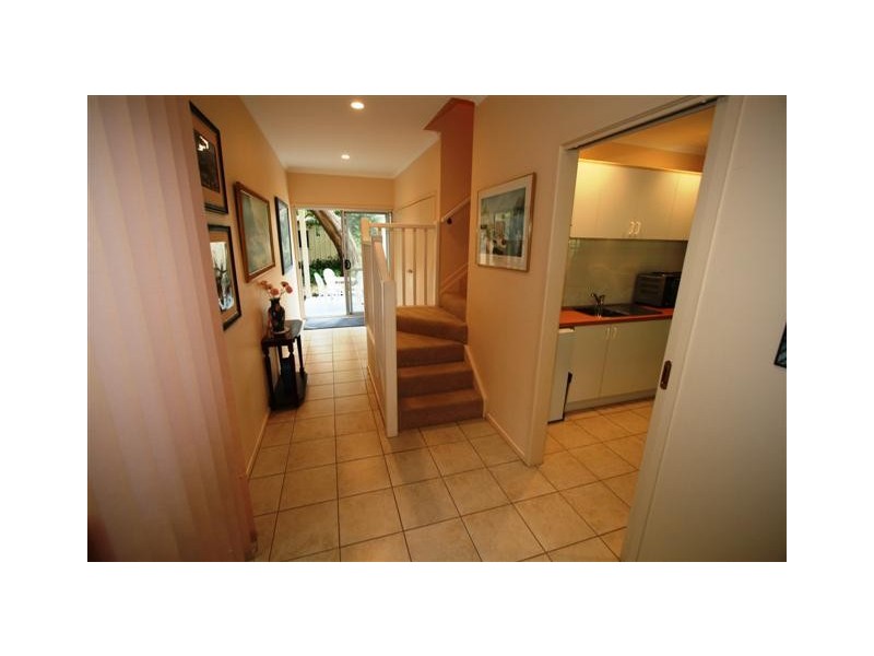 6 Silverleaves Avenue, Silverleaves VIC 3922
