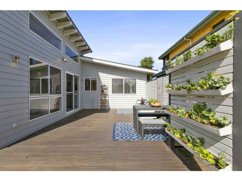 18 George Street, Sunderland Bay VIC 3922