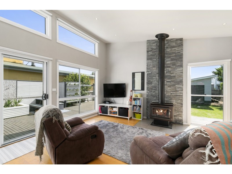 18 George Street, Sunderland Bay VIC 3922