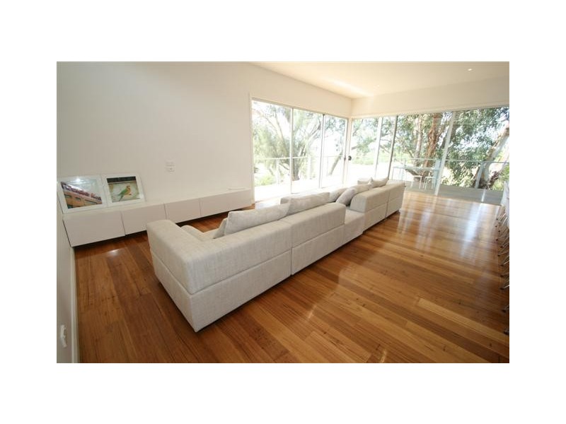 14 Hastings Street, Rhyll VIC 3923