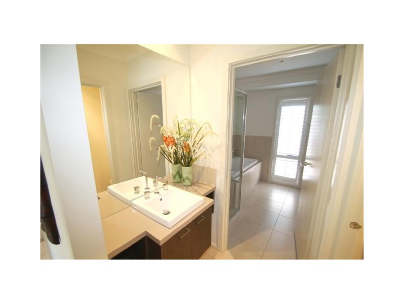 184 Thompson Avenue, Cowes VIC 3922