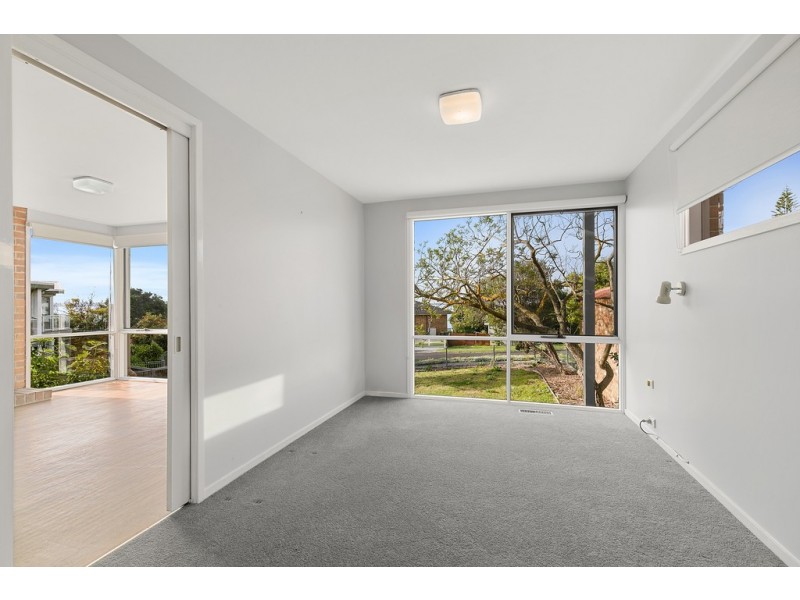 1 Shirley Court, Cowes VIC 3922