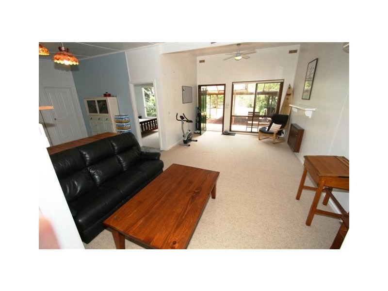 4 Bay Court, Cowes VIC 3922