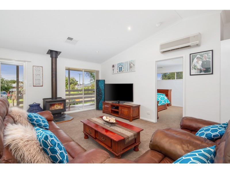 10 Gemma Street, Sunderland Bay VIC 3922
