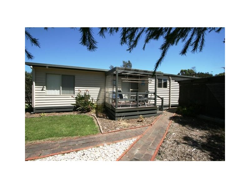 3 Gilmore Street, Smiths Beach VIC 3922