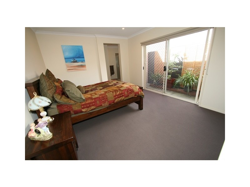 18 Wagtail Way, Cowes VIC 3922