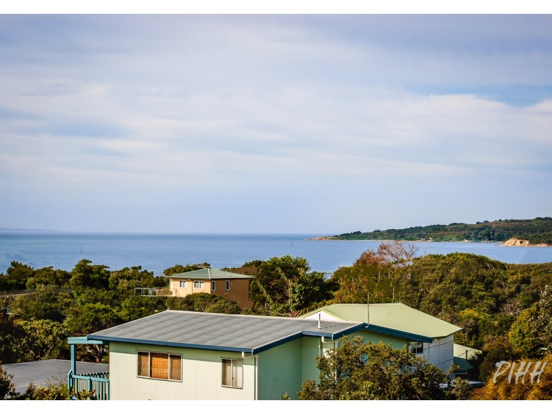 11 Maroubra Drive, Cape Woolamai VIC 3925