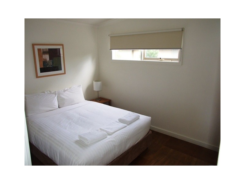 236/2124 Phillip Island Road, Cowes VIC 3922